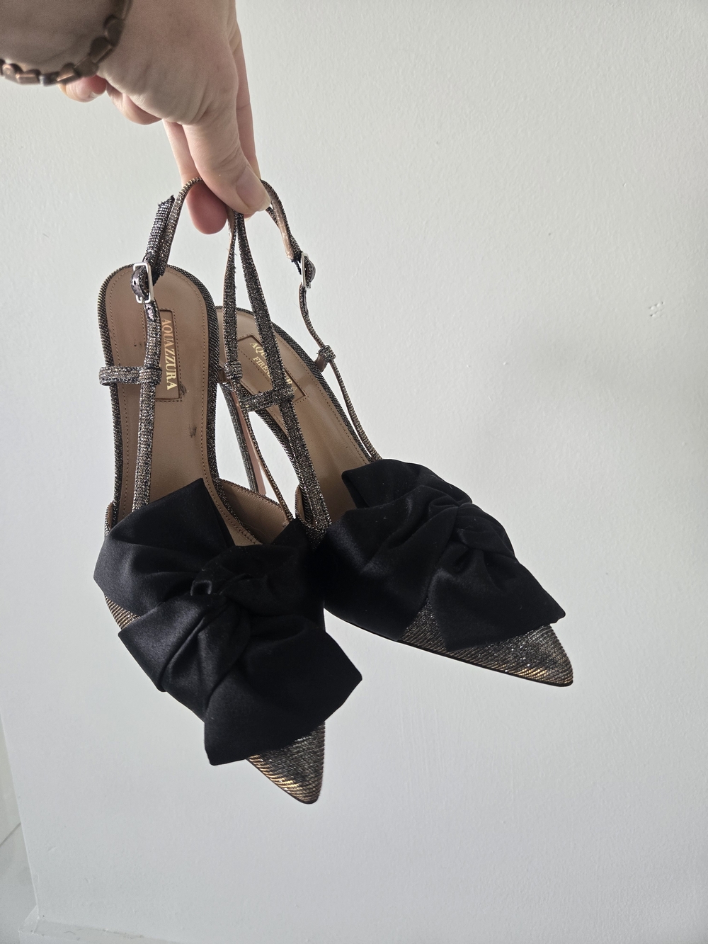 Vero Cuoio Aqua Azzura Firrenze Schutz Black Bow Pointed Slingback Heels